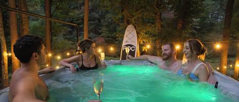 Baignoire à remous extérieure