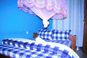 Standard Single Room | Desk, laptop workspace, free WiFi - HAPPY CLASSIC LODGE MBEYA (Mbeya)