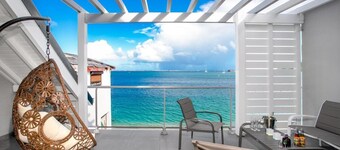 Beachfront Grand Case   Sea view   Brand new