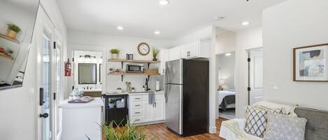 6 多间卧室、熨斗/熨衣板、旅行婴儿床、免费 WiFi