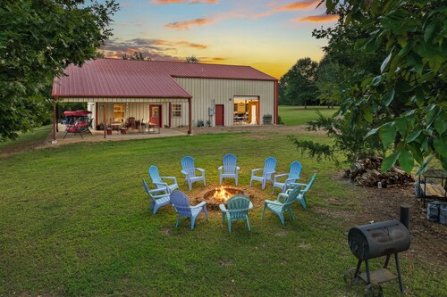 Host Your Event - 20 Acres - Hot Tub - ATV Trails