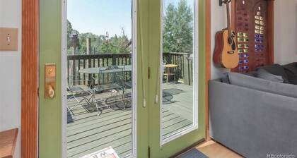 Azure Oasis - A Beautiful Apartment In Downtown Crestone