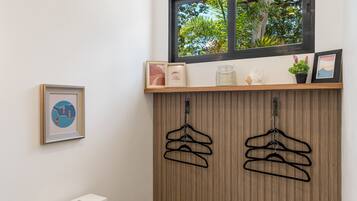 Superior villa, privébadkamer, uitzicht op zwembad (Las Catalinas 2) | Badkamer