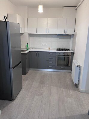 Horno y lavavajillas