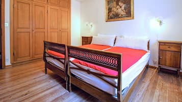 Apartment | 3 bedrooms, Internet