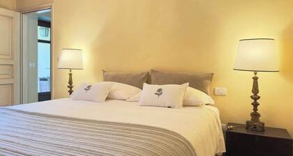 Dimora il Pozzetto Elegant Villa With Garden