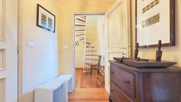 Villa | 6 bedrooms, Internet