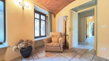 6 bedrooms, Internet