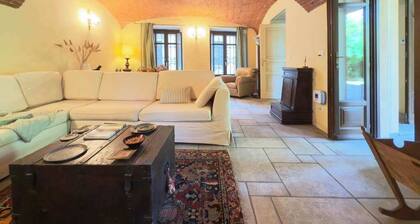 Dimora il Pozzetto Elegant Villa With Garden