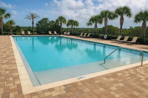 Pool - -Private Home on 50 acres - Cows & Pool Access- (Groveland)