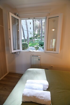 2 Schlafzimmer, Bügeleisen/Bügelbrett, WLAN, Bettwäsche