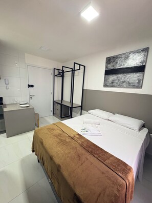 Apartment | Laptop workspace, blackout curtains, iron/ironing board, free WiFi - Melhores Flats - Estiloso perto do mar (João Pessoa)