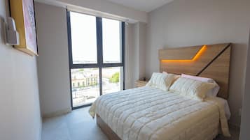 3 slaapkamers, een strijkplank/strijkijzer, wifi, beddengoed