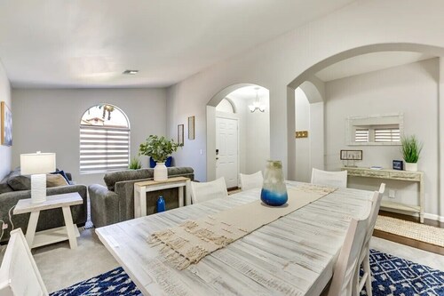 Ultimate Getaway w/Pool and Hot Tub, Close to Surprise Stadium & Tennis Complex