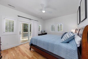 5 makuuhuonetta, silitysrauta/-lauta, ilmainen Wi-Fi, vuodevaatteet