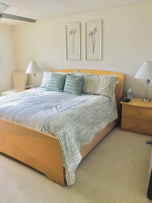 2 chambres, fer et planche à repasser, accès au Wi-Fi (inclus)