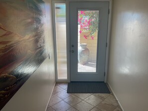 Interior - 30 days+, 2-bedroom condo in Palm Desert, California, with view, hot tub & pool (Palm Desert)
