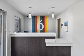Reception - Motel 6 – Mccomb, Ms (McComb)