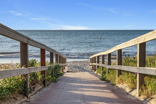 White Sands Holiday Home | Central Busselton - Walk Everywhere | Pet Friendly