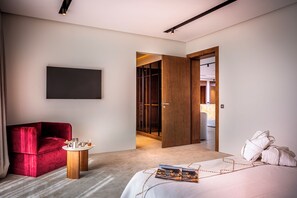 5 habitaciones y caja de seguridad en la habitación 