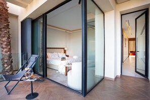 5 habitaciones y caja de seguridad en la habitación 