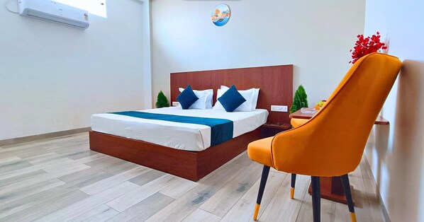 Deluxe Double Room | Desk, free WiFi