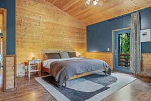 2 室のベッドルーム、アイロン / アイロン台、WiFi (無料)、ベッドシーツ