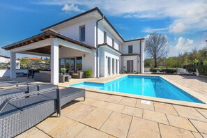 Pool - Villa Bel (Kvarner - Rasopasno) (Rasopasno)