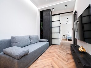1 chambre, fer et planche à repasser, Wi-Fi, literie fournie