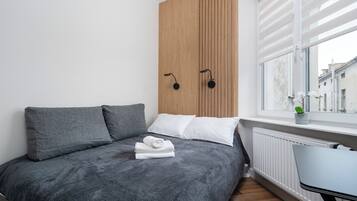 1 bedroom, iron/ironing board, WiFi, bed sheets