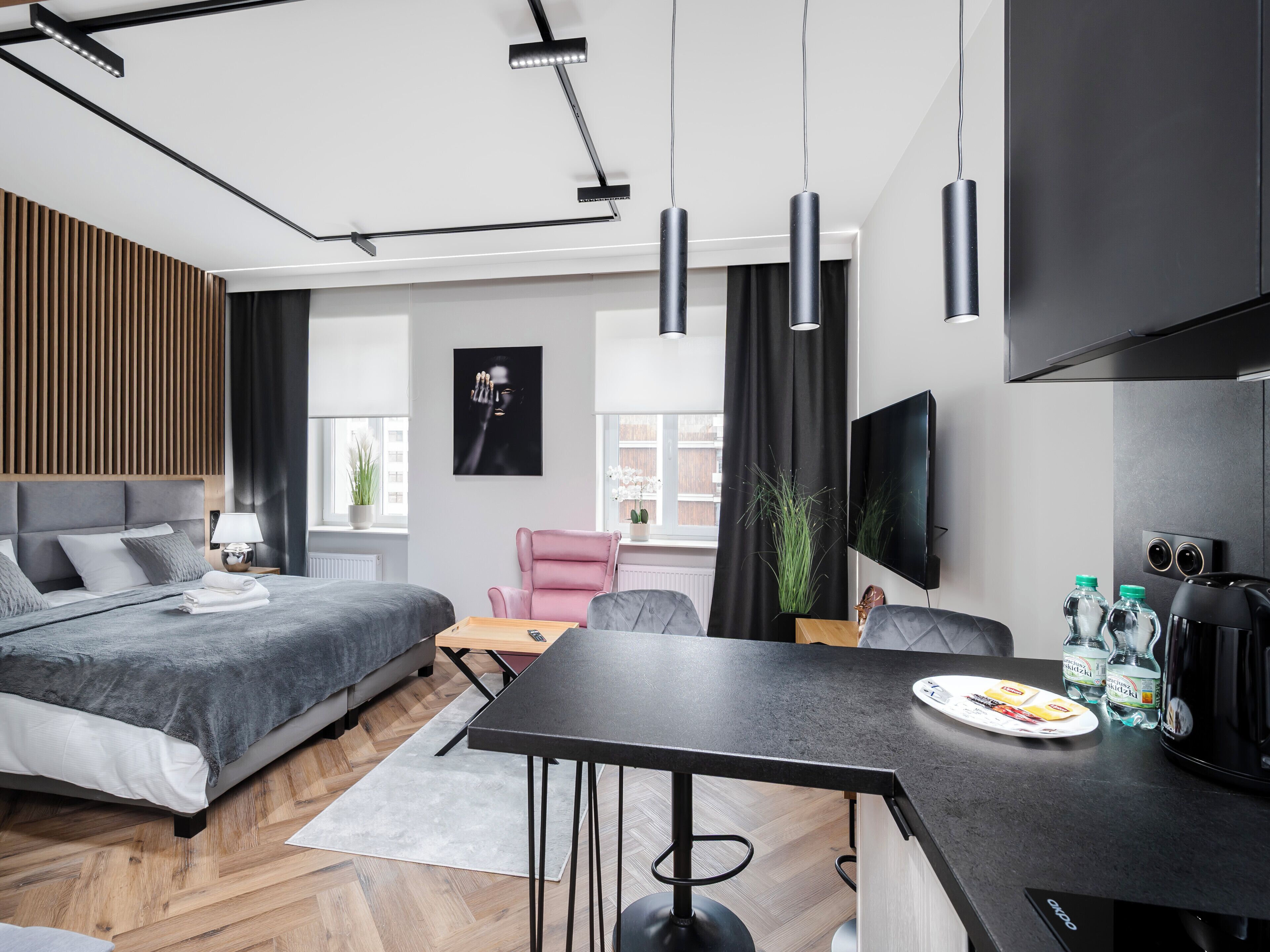 Strygejern/strygebræt, Wi-Fi, sengetøj