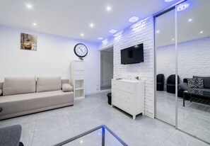 TV - Wierzbięcice Comfort Studio (Poznań)