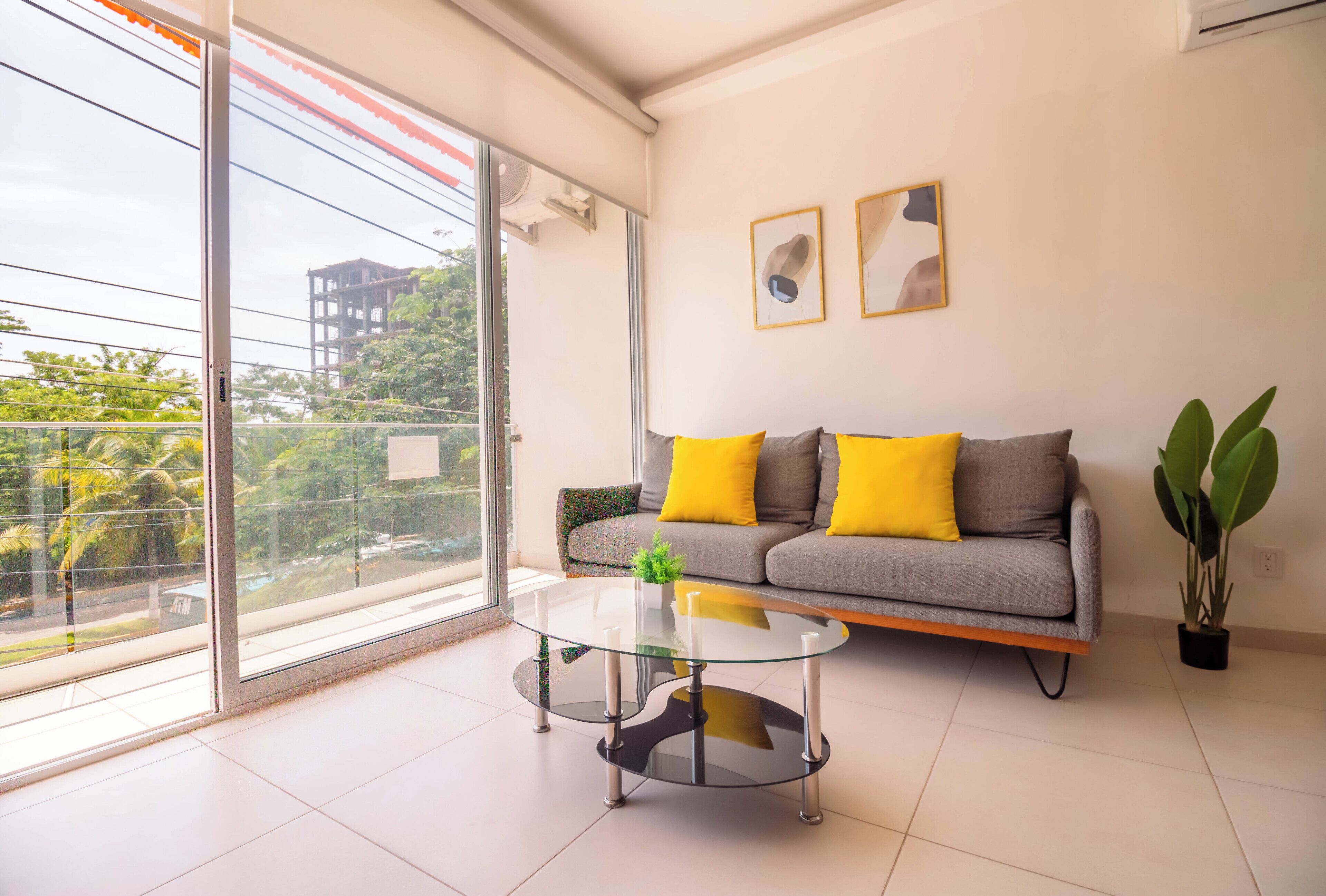 Deluxe Apartment | Living area