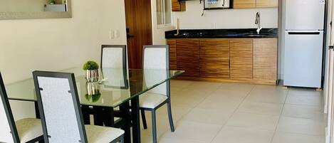 Comfort Apartment, Balcony | Private kitchen