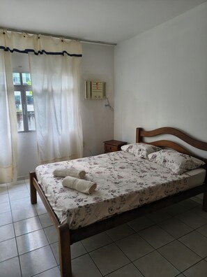 3 bedrooms, iron/ironing board, WiFi, bed sheets - Boa Viagem Recife Seasonal Rentals (Recife)