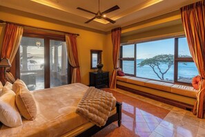 6 chambres, fer et planche à repasser, Wi-Fi, literie fournie