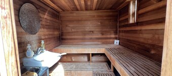 Cozy farmhouse in wine country