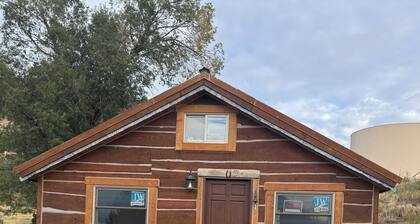 Whispering Cabin in Meeker