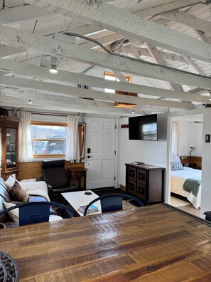 2 soveværelser, gratis Wi-Fi, sengetøj