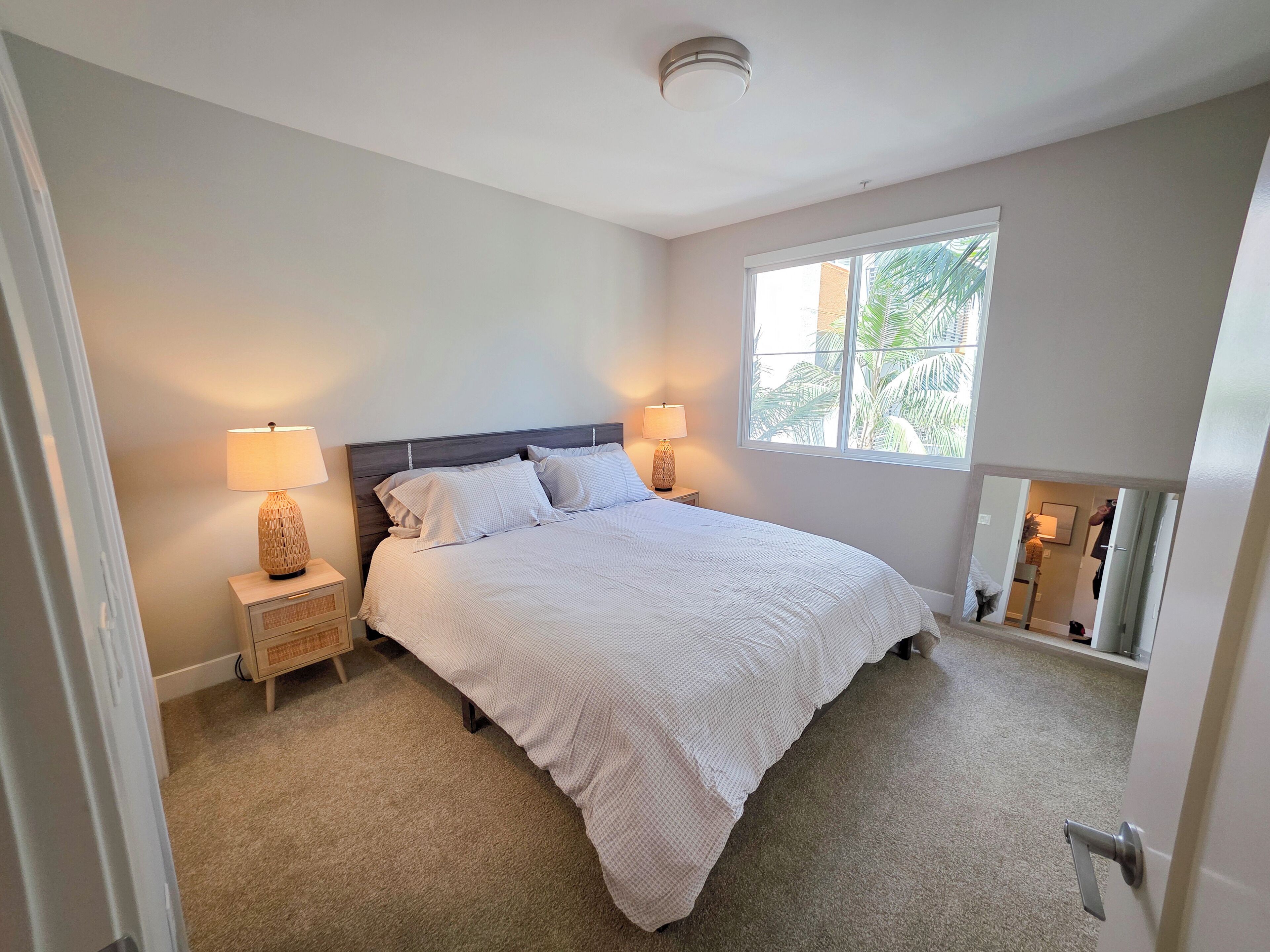 1 slaapkamer, een strijkplank/strijkijzer, gratis wifi, beddengoed