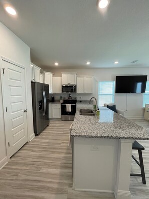 Microwave, oven, stovetop, dishwasher