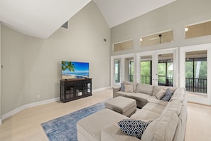 Smart TV - Stunning pool home steps to beach! REDUCED! (Sanibel)