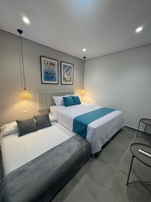 1 slaapkamer, een strijkplank/strijkijzer, gratis wifi, beddengoed