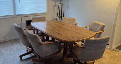 Short term rentals and corporate housing. Up to 50% discounts for longer stays