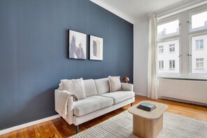 Télévision, chaîne hi-fi