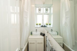 Haartrockner, Handtücher