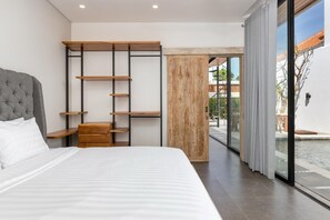 3 bedrooms, bed sheets - Modern Elegance in the Heart of Sanur (Sanur)