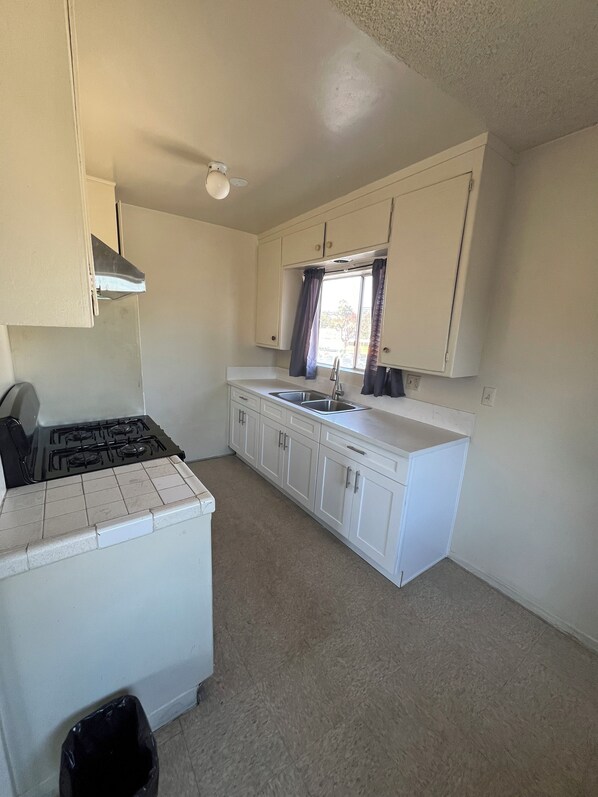 Appartement | Cuisine privée | Mini-réfrigérateur, four à micro-ondes