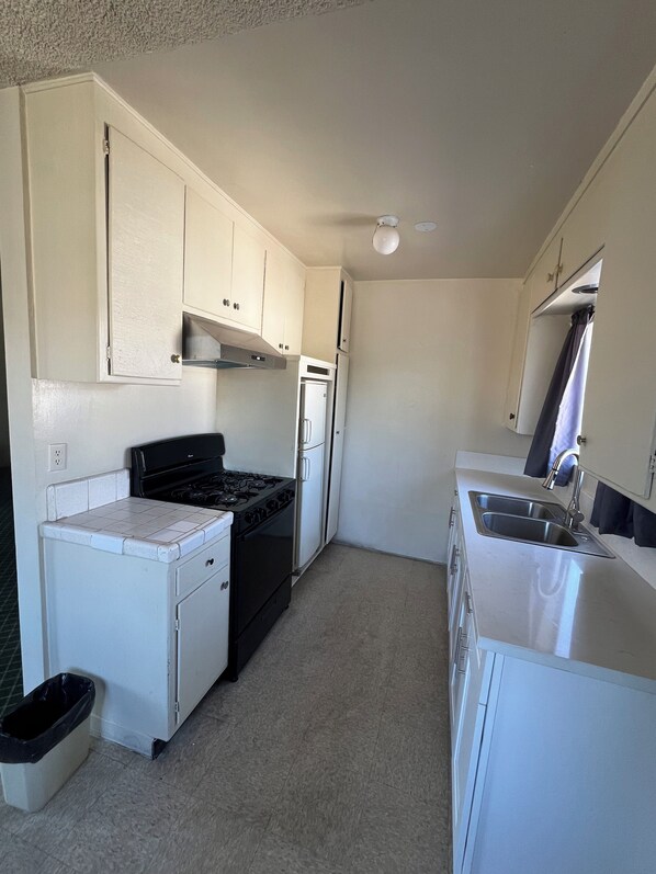 Apartment | Private kitchen | Mini-fridge, microwave