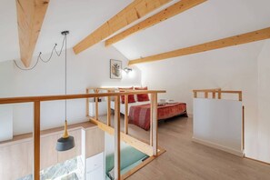 Interior - Authentic Studio 6 with Terrace by HostWise (Porto)